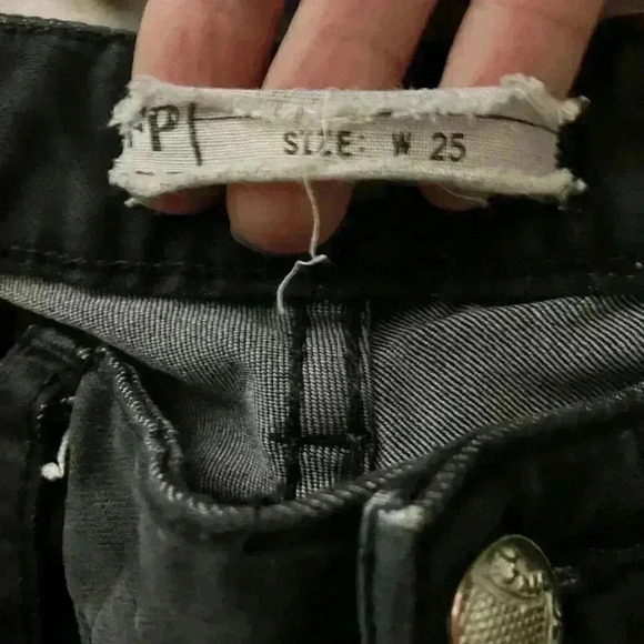 Free People Black Distressed Skinny Jeans Cotton Blend - Picture 8 of 9